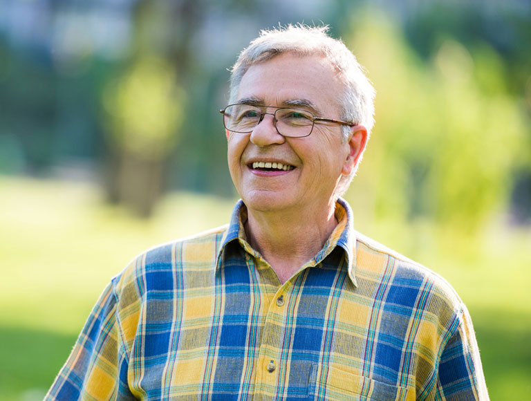 False Teeth Dentures Near Me